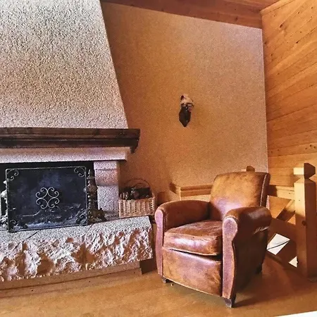 Warm Timbers Flat With Generous Living Area * Schönried