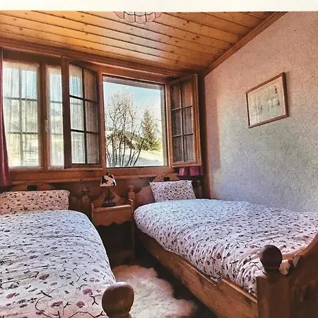 شقة Warm Timbers Flat With Generous Living Area *